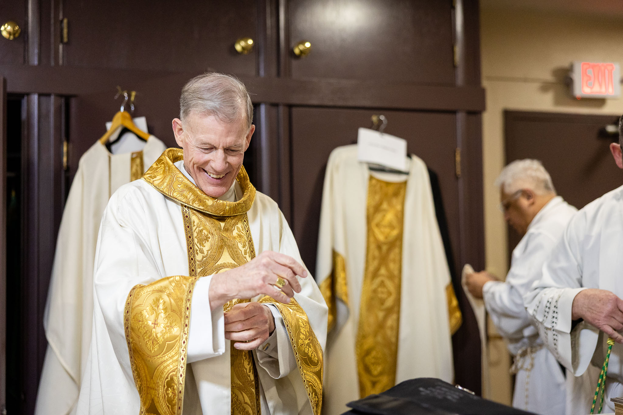 bishop-misko-installation-tucson-jpegJoe-25